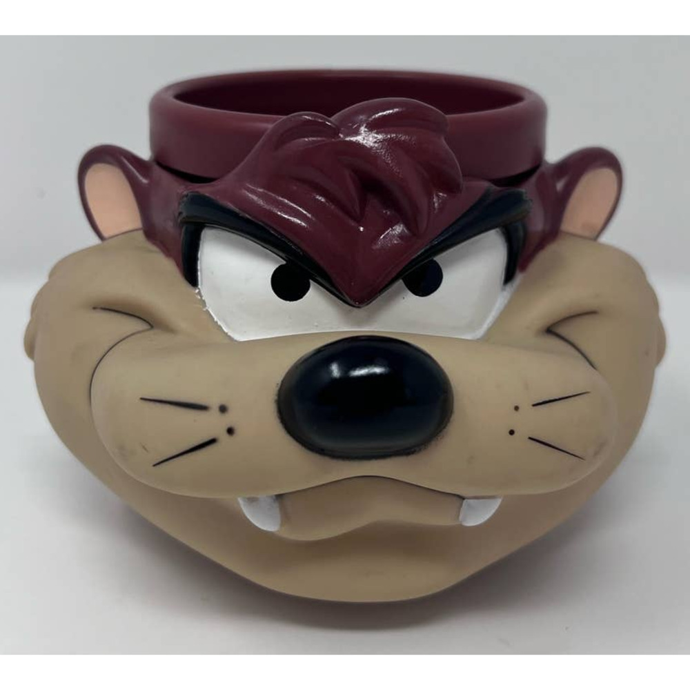 Warner Brothers Looney Tunes Tasmanian Devil Mug 4" Tall x 3"‎ Wide